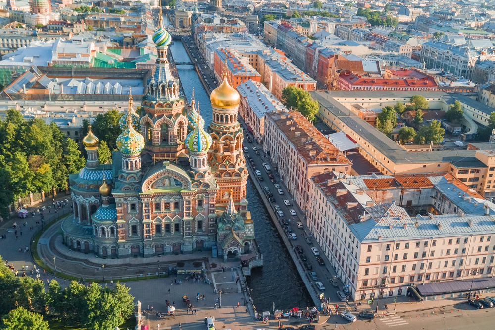 Спас на крови церковь