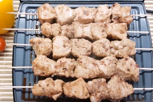 Шашлык из индейки в клюквенно-медовом маринаде