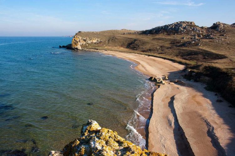 Генеральские пляжи в Крыму