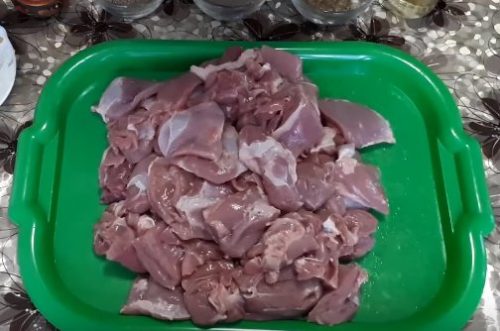 Готовка Шашлык из бедра индейки в остром маринаде